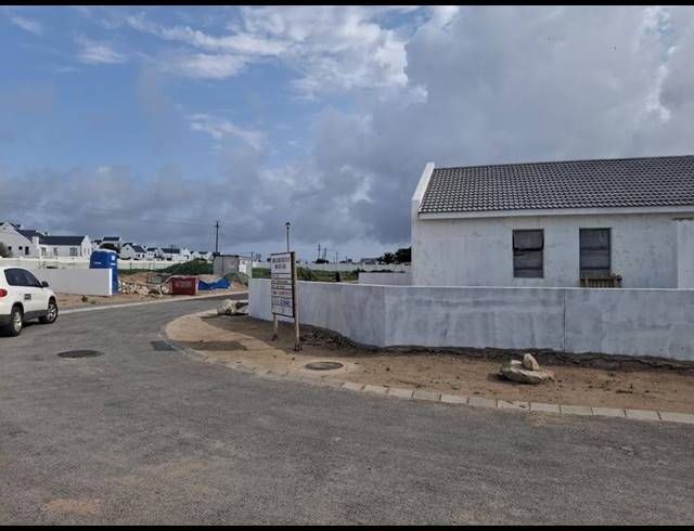 LAND FOR SALE IN SANDY POINT